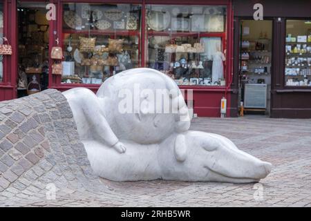 Anvers, Belgique - 9 septembre 2022 : statue de Nello et Patrasche de Batist Vermeulen Banque D'Images