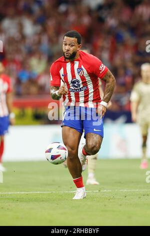 Madrid, Espagne. 14 août 2023. Memphis Depay (Atletico) football/football : Espagnol 'LaLiga EA Sportss' Match entre le Club Atletico de Madrid 3-1 Granada CF à l'Estadio Civitas Metropolitano à Madrid, Espagne . Crédit : Mutsu Kawamori/AFLO/Alamy Live News Banque D'Images