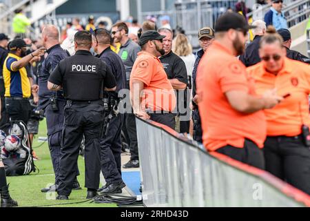 Chester, PA, USA 15 août 2023 présence de la sécurité et de la police au match (image de crédit : Don Mennig Alamy News - usage éditorial seulement - pas d'usage commercial) Banque D'Images