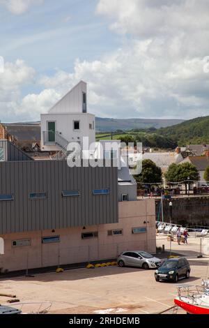 East Quay, Watchet conceptualisé par invisible Studio et animé par Ellis Williams Architects. La force motrice derrière East Quay était Onion Coll Banque D'Images