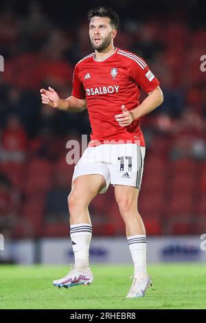 Cleethorpes, Royaume-Uni. 15 août 2023. Connor McLennan (11), attaquant de Salford City, lors du match Grimsby Town FC vs Salford City FC Sky Bet League 2 à Blundell Park, Cleethorpes, Royaume-Uni, le 15 août 2023 Credit : Every second Media/Alamy Live News Banque D'Images