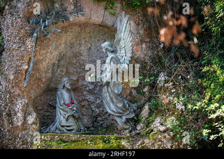 Prière de Jésus dans le jardin de Gethsemani sculpure sur le chemin de la chapelle Santa Cova sur la montagne Montserrat à Monistrol de Montserrat, Barcelone, Banque D'Images