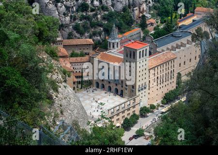 Abbaye Santa Maria de Montserrat du funiculaire de Sant Joan, Monistrol de Montserrat, Barcelone, Catalogne, Espagne Banque D'Images