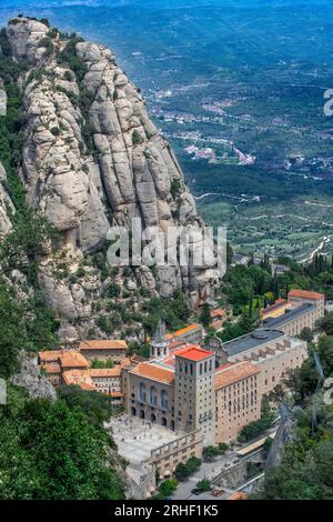 Abbaye Santa Maria de Montserrat du funiculaire de Sant Joan, Monistrol de Montserrat, Barcelone, Catalogne, Espagne Banque D'Images