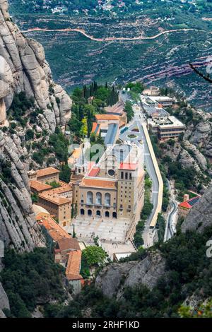 Abbaye Santa Maria de Montserrat du funiculaire de Sant Joan, Monistrol de Montserrat, Barcelone, Catalogne, Espagne Banque D'Images