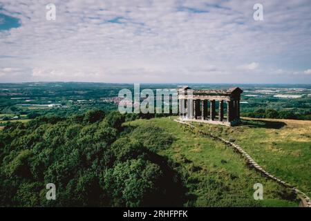 Image aérienne du monument de Penshaw, dans le nord-est de l'Angleterre. Banque D'Images