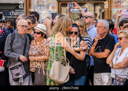 Barcelone, Barcelone, Espagne. 17 août 2023. Les autorités, les proches des victimes et les personnes touchées assistent à l'hommage pour 17a après l'attaque qui a eu lieu à Las Ramblas à Barcelone le 17 août 2017 et Cambrils. (Image de crédit : © Marc Asensio Clupes/ZUMA Press Wire) USAGE ÉDITORIAL SEULEMENT! Non destiné à UN USAGE commercial ! Banque D'Images