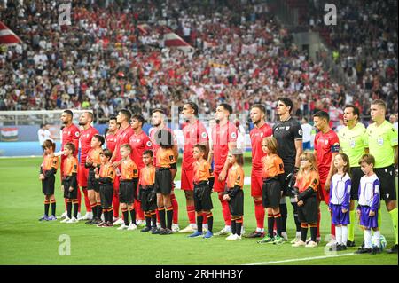 Pirée, Lombardie, Grèce. 16 août 2023. Sevilla FC avant le match de Super coupe de l'UEFA entre Manchester City et Sevilla FC au stade Georgios Karaiskakis le 16 août 2023, au Pirée, Grèce. (Image de crédit : © Stefanos Kyriazis/ZUMA Press Wire) USAGE ÉDITORIAL SEULEMENT! Non destiné à UN USAGE commercial ! Banque D'Images