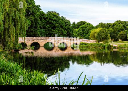 Five Arches Bridge également connu sous le nom de Foots Cray Meadows à Sidcup. Banque D'Images