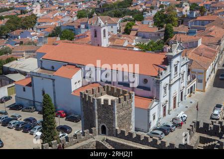 Cathédrale de St. Jacques le Grand, Beja, Baixo Alentejo, Portugal. Vue aérienne du monument emblématique de la ville Banque D'Images