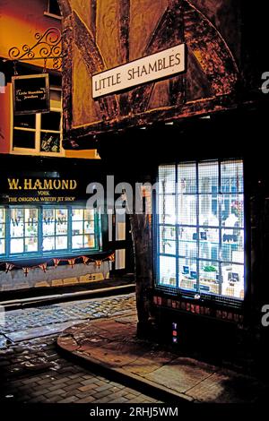 Little Shamble la nuit, York, Yorkshire, Angleterre Banque D'Images