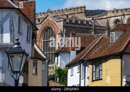 Thaxted Essex England Stoney Lane menant à l'église de Thaxted août 2023 vue du paysage des bâtiments traditionnels à ossature de bois à Thaxted dans le nord-ouest Banque D'Images