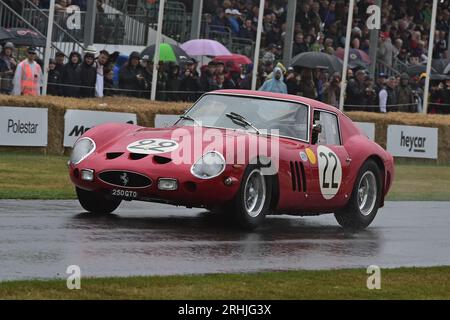 Holly Mason-Franchitti, Ferrari 250 GTO, 30 ans du Festival de la vitesse, une sélection de quelques-unes des meilleures voitures et motos qui ont pris au salut Banque D'Images