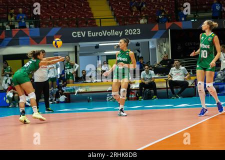 Monza, Italie. 17 août 2023. Femmes - Bosnie-Herzégovine vs Bulgarie, Volleyball Intenationals à Monza, Italie, août 17 2023 crédit : Independent photo Agency/Alamy Live News Banque D'Images