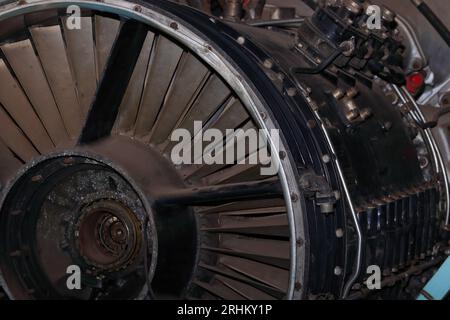 Détail de l'admission d'air du moteur Turbofan d'avion retiré Banque D'Images