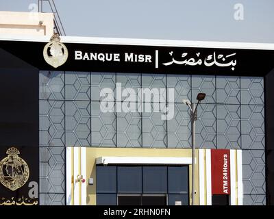 Le Caire, Egypte, juillet 21 2023 : Banque Misr ou Egypt Bank Building, banque égyptienne co-fondée par l'industriel Joseph Aslan Cattaui Pacha et l'économiste Tal Banque D'Images