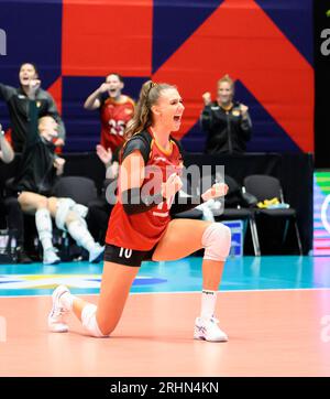 Dusseldorf/ Allemagne. 17/08/2023, jubilation Lena STIGROT (GER) Grèce (GRE) - Allemagne GER) 0 : 3, le 17 août 2023 Championnat d'Europe de volleyball féminin, à partir du 15 août. - 03.09.2023 à Dusseldorf/ Allemagne. Banque D'Images