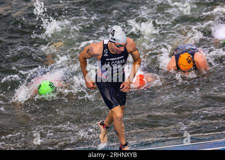 14 Pierre le Corre (FRA) lors de l’épreuve test des Jeux Olympiques et Paralympiques du monde de triathlon 2023, du 17 au 20 août 2023 à Paris, France Banque D'Images