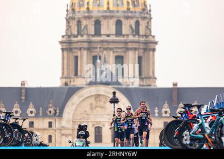 07 Dorian Coninx (FRA) lors de l’épreuve test des Jeux Olympiques et Paralympiques de Triathlon 2023, le 17 au 20 août 2023 à Paris, France Banque D'Images