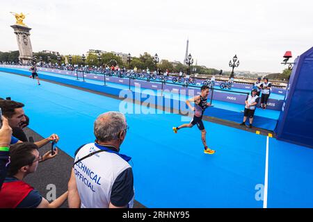 14 Pierre le Corre (FRA) lors de l’épreuve test des Jeux Olympiques et Paralympiques du monde de triathlon 2023, du 17 au 20 août 2023 à Paris, France Banque D'Images