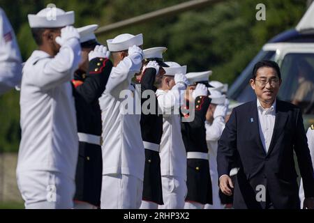 Comté de Frederick, États-Unis. 18 août 2023. Le Premier ministre japonais Fumio Kishida arrive pour un sommet trilatéral à Camp David dans le comté de Frederick, Maryland, le 18 août 2023. (Photo de Nathan Howard/Sipa USA) crédit : SIPA USA/Alamy Live News Banque D'Images