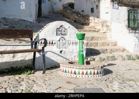 Espagne, Andalousie, Grenade, Sacromonte, Fuente de la Amapola, Source Banque D'Images