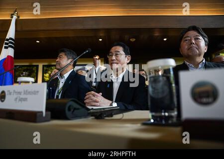 Comté de Frederick, États-Unis. 18 août 2023. Le Premier ministre japonais Fumio Kishida participe au Sommet trilatéral à Camp David dans le comté de Frederick, Maryland, le 18 août 2023. (Photo de Nathan Howard/Sipa USA) crédit : SIPA USA/Alamy Live News Banque D'Images