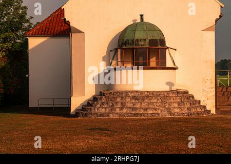 Phare du vieux Stevns Klint, maison du gardien du phare, Hojerup, Zélande, Danemark Banque D'Images