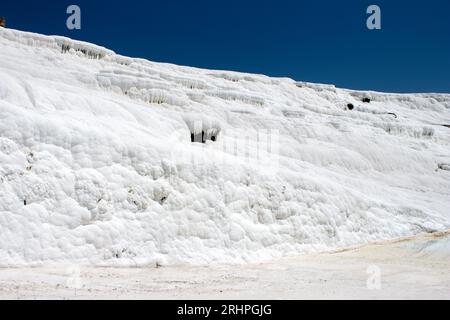 Travertins naturels de couleur blanche de Pamukkale Turquie Banque D'Images