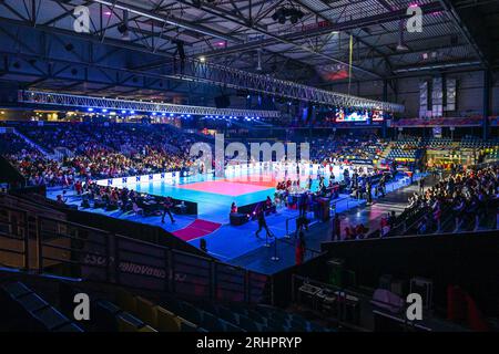 Gand, Belgique. 17 août 2023. Topsporthal Gent photographié lors d'un match de volleyball entre les équipes nationales féminines de Hongrie et de Belgique, connues sous le nom de Tigres jaunes, lors du premier match du Championnat d'Euro volley CEV dans la poule A, le jeudi 17 août 2023 à Gand, BELGIQUE . Crédit : Sportpix/Alamy Live News Banque D'Images