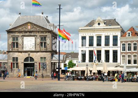 Vue de Goudse Waag, Musée du fromage et de l'artisanat sur la place du marché à Gouda, Gouda, Hollande du Sud, Zuid-Hollande, Benelux, Benelux, pays-Bas Banque D'Images