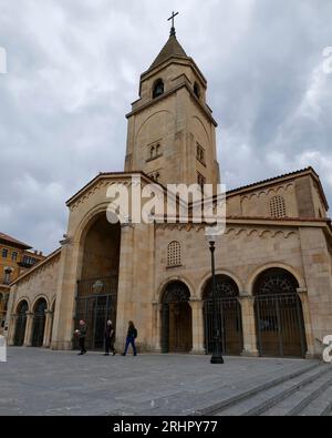 Iglesia de San Pedro, église catholique, Gijon, Asturies, Espagne, Europe Banque D'Images