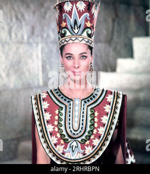 RITA GAM (1927-2016) actrice de cinéma américaine dans le rôle d'Hérodias dans le film King of Kings de la MGM de 1961 Banque D'Images