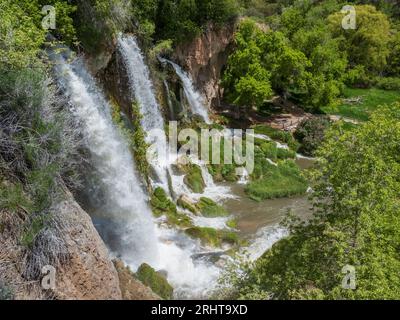 Les chutes, Rifle Falls State Park, Rifle, Colorado. Banque D'Images