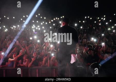 Ischia, . 19 août 2023. ISCHIA LE RAPPEUR NAPOLITAIN GEOLIER À ISCHIA POUR UN CONCERT HISTORIQUE EXCLUSIF !!! Crédit : Agence photo indépendante/Alamy Live News Banque D'Images