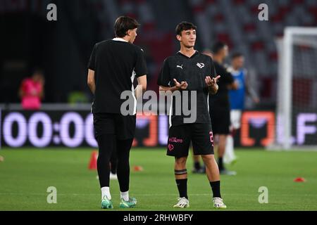 Bari, Italie. 18 août 2023 : Samuele Damiani de Palerme réagit lors du match de Serie B entre Bari et Palerme au stade San Nicola de Bari, en Italie. 18 août 2023. (Photo de Nikola Krstic/Alamy) Banque D'Images