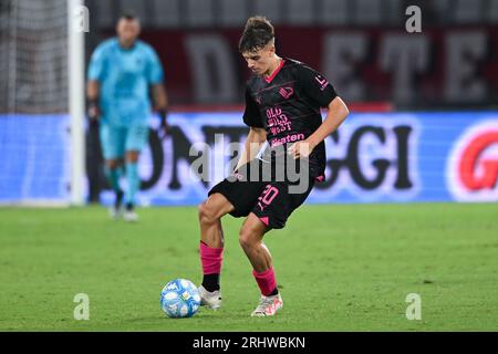 Bari, Italie. 18 août 2023 : Aljosa Vasic de Palerme en action lors du match de Serie B entre Bari et Palerme au stade San Nicola de Bari, en Italie. 18 août 2023. (Photo de Nikola Krstic/Alamy) Banque D'Images