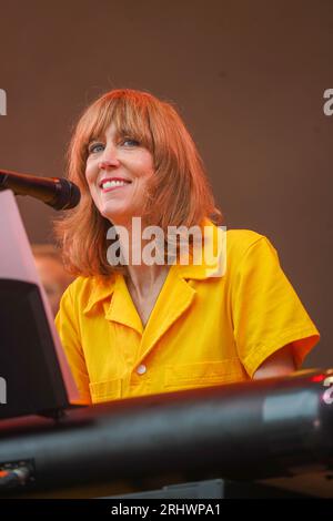 Glanusk Park, Royaume-Uni. Vendredi 18 août 2023. Beth Orton se produisant au Green Man Festival 2023 à Glanusk Park, Brecon Beacons, pays de Galles. Date de la photo : Vendredi 18 août 2023. Le crédit photo devrait se lire : Richard Gray/Alamy Live News Banque D'Images