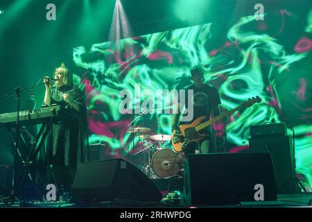 Glanusk Park, Royaume-Uni. Vendredi 18 août 2023. Slowdive se produisant au Green Man Festival 2023 à Glanusk Park, Brecon Beacons, pays de Galles. Date de la photo : Vendredi 18 août 2023. Le crédit photo devrait se lire : Richard Gray/Alamy Live News Banque D'Images