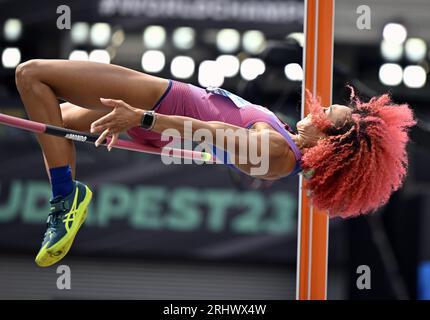 Budapest, Hongrie. 19 août 2023. USA Taliyah Brooks photographié en action lors de l'épreuve de saut en hauteur de la compétition féminine d'heptathlon aux Championnats du monde d'athlétisme à Budapest, Hongrie, le samedi 19 août 2023. Les mondiaux se déroulent du 19 au 27 août 2023. BELGA PHOTO ERIC LALMAND crédit : Belga News Agency/Alamy Live News Banque D'Images