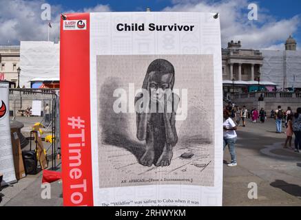 Londres, Royaume-Uni. 19 août 2023. Les militants de Slavery Remembrance se sont réunis à Trafalgar Square pour commémorer la Journée Sankofa, une célébration de la grande Révolution haïtienne et pour marquer la Journée internationale pour le souvenir de la traite négrière et de son abolition. Crédit : Vuk Valcic/Alamy Live News Banque D'Images