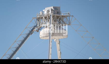 Sardinia radio Telescope utilisé pour l'exploration spatiale et est situé à San Basilio dans le centre de la Sardaigne Banque D'Images