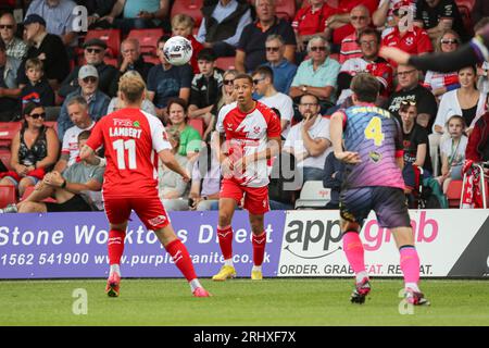 Aggborough Stadium, Kidderminster, Royaume-Uni, le 19 août 2023, lors du match de la Ligue nationale Vanarama entre le Kidderminster Harriers FC et le Bromley FC qui s’est tenu au stade Aggborough de Kidderminster crédit : Nick Phipps/Alamy Live News Banque D'Images