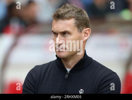 Matt Taylor, Manager de Rotherham United, lors du match du Sky Bet Championship entre Sunderland et Rotherham United au Stadium of Light, Sunderland, le samedi 19 août 2023. (Photo : Michael Driver | MI News) crédit : MI News & Sport / Alamy Live News Banque D'Images