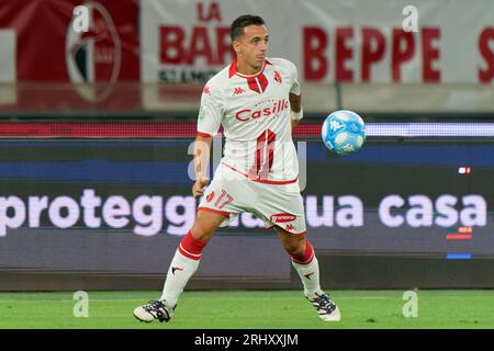 Bari, Italie. 18 août 2023. Raffaele Maiello (SSC Bari) lors du SSC Bari vs Palermo FC, match italien de football Serie B à Bari, Italie, août 18 2023 crédit : Agence de photo indépendante/Alamy Live News Banque D'Images