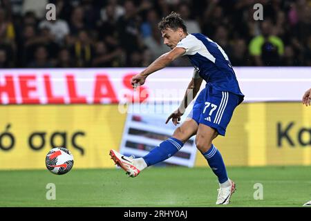 Zagreb, Croatie. 19 août 2023. ATHÈNES, GRÈCE - 19 AOÛT : Dario Spikic du Dinamo Zagreblors du troisième tour de qualification de l'UEFA Champions League match de deuxième étape entre l'AEK Athènes et le Dinamo Zagreb à l'AEK Arena le 19 août 2023 à Athènes, Grèce. Photo : Marko Lukunic/PIXSELL crédit : Pixsell/Alamy Live News Banque D'Images