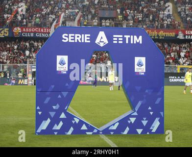 Gênes, Italie. 19 août 2023. Lors de la Serie A italienne, match de football entre Gênes CFC et ACF Fiorentina le 19 août 2023 au stade Luigi Ferraris, Gênes Italie. Photo Nderim KACELI crédit : Agence de photo indépendante/Alamy Live News Banque D'Images