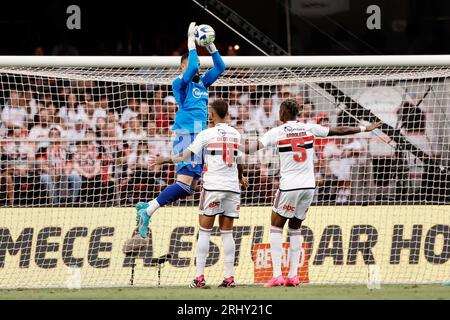 Sao Paulo, Brésil. 19 août 2023. Match entre Sao Paulo et Botafogo pour la 20e manche du Championnat du Brésil 2023, à l'Estadio Cicero Pompeu de Toledo, Morumbi, tard ce samedi soir, 19. Adriana Spaca/SPP (Adriana Spaca/SPP) crédit : SPP Sport Press photo. /Alamy Live News Banque D'Images