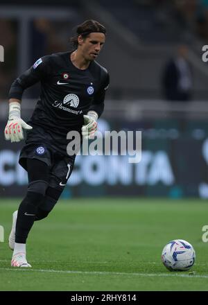 Milan, Italie. 19 août 2023. Yann Sommer du FC Internazionale lors du match de Serie A à Giuseppe Meazza, Milan. Le crédit photo devrait se lire : Jonathan Moscrop/Sportimage crédit : Sportimage Ltd/Alamy Live News Banque D'Images