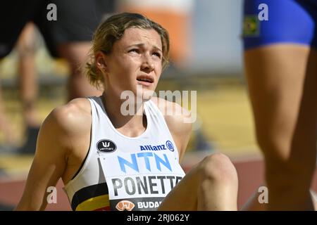 Budapest, Hongrie. 20 août 2023. La Belge Helena Ponette photographiée après les manches du 400m féminin aux Championnats du monde d'athlétisme à Budapest, Hongrie, le dimanche 20 août 2023. Les mondiaux se déroulent du 19 au 27 août 2023. BELGA PHOTO ERIC LALMAND crédit : Belga News Agency/Alamy Live News Banque D'Images